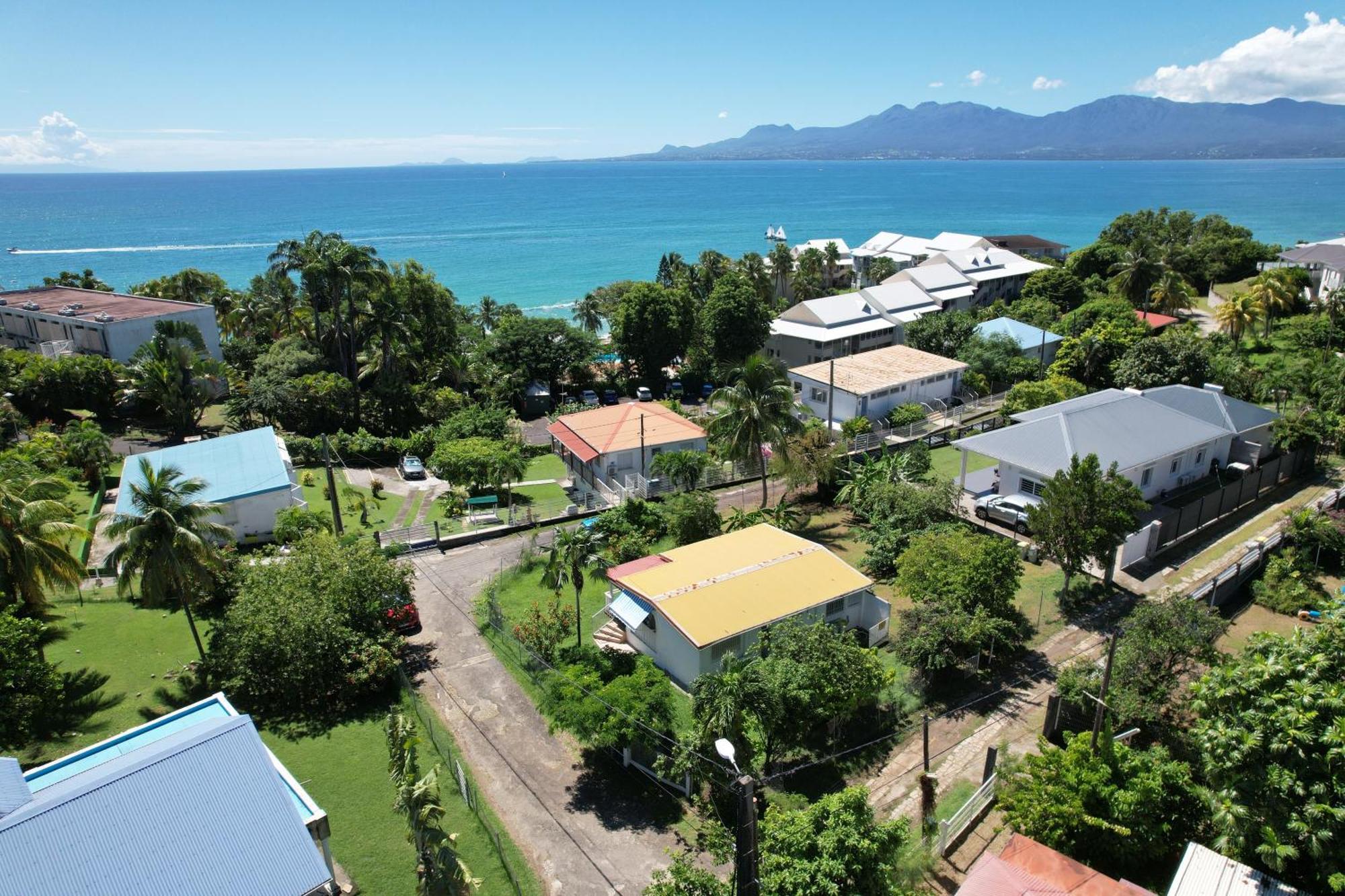 Bungalow Proche Plage Le Gosier  Luaran gambar